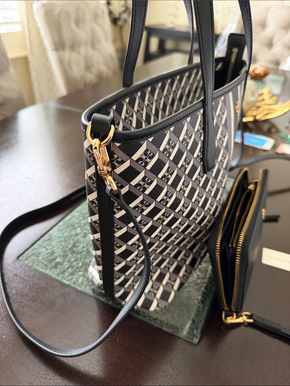 Tory Burch Black and White Geometric Logo Tote with Matching Wallet - Picture 3 of 15